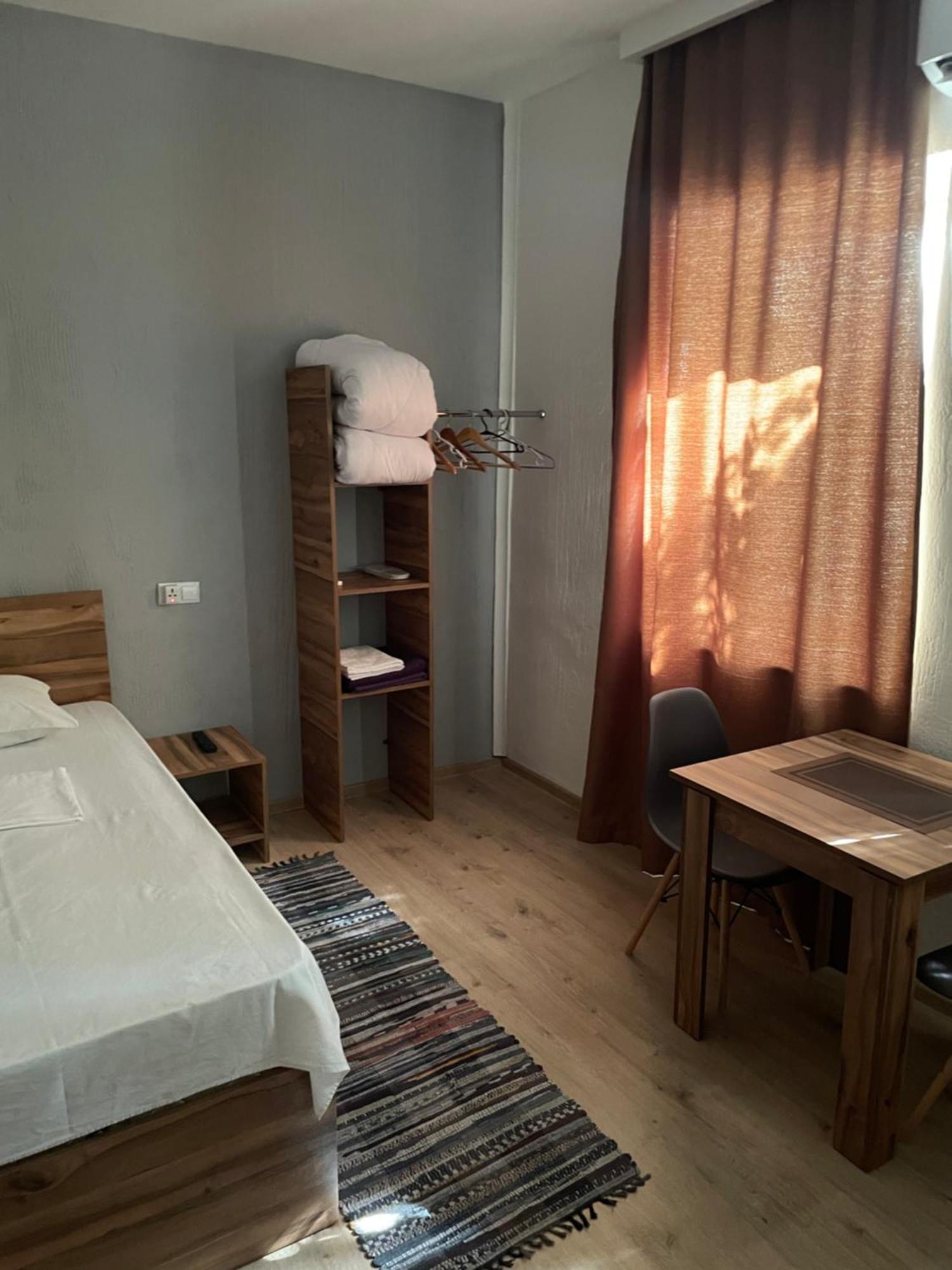 Apartment In The City Center With The Garden Erevan Exterior foto